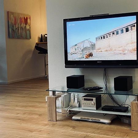 Haiger Ferienwohnung Tulpenweg Mit Kaminofen מראה חיצוני תמונה