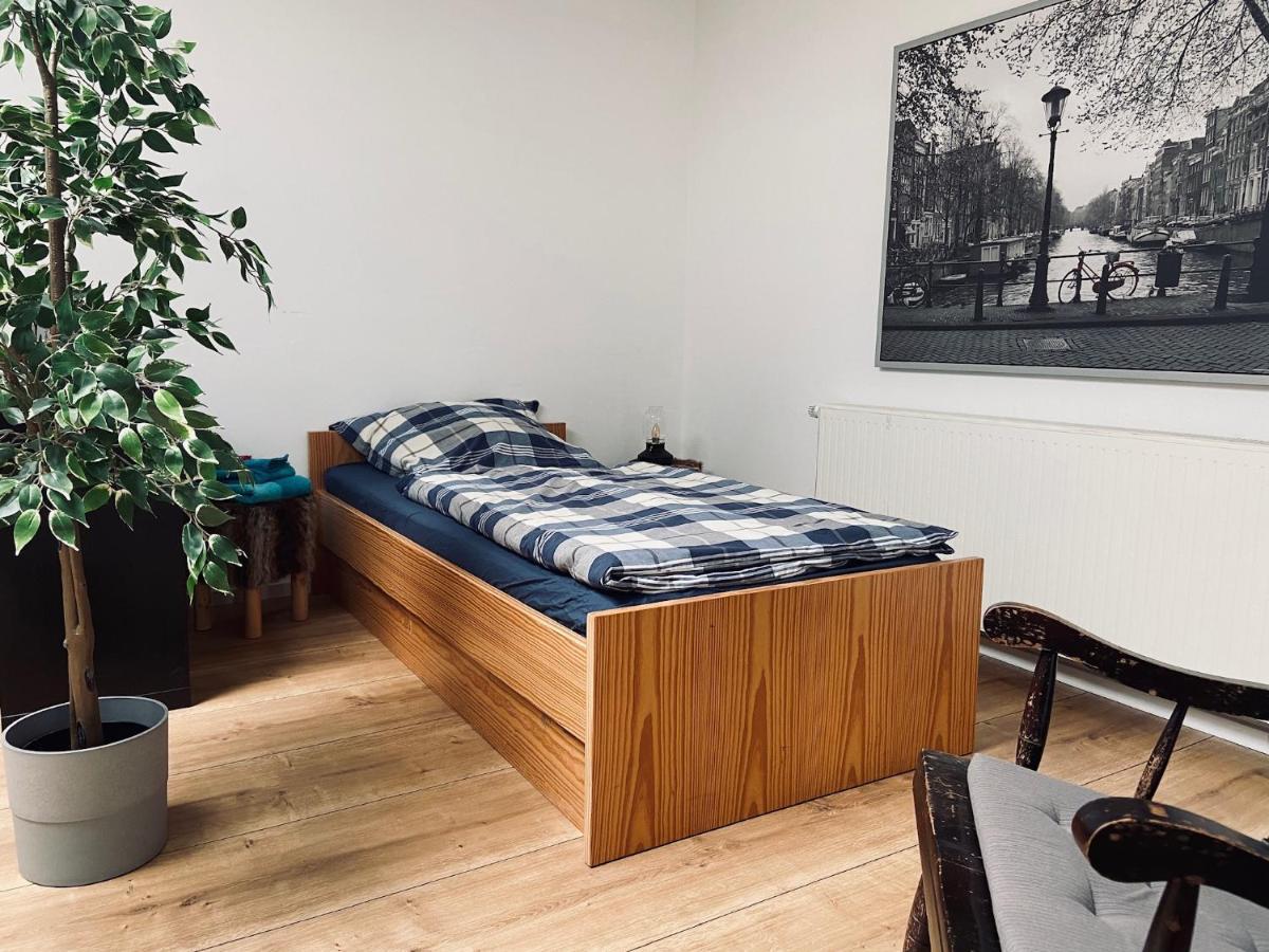 Haiger Ferienwohnung Tulpenweg Mit Kaminofen מראה חיצוני תמונה
