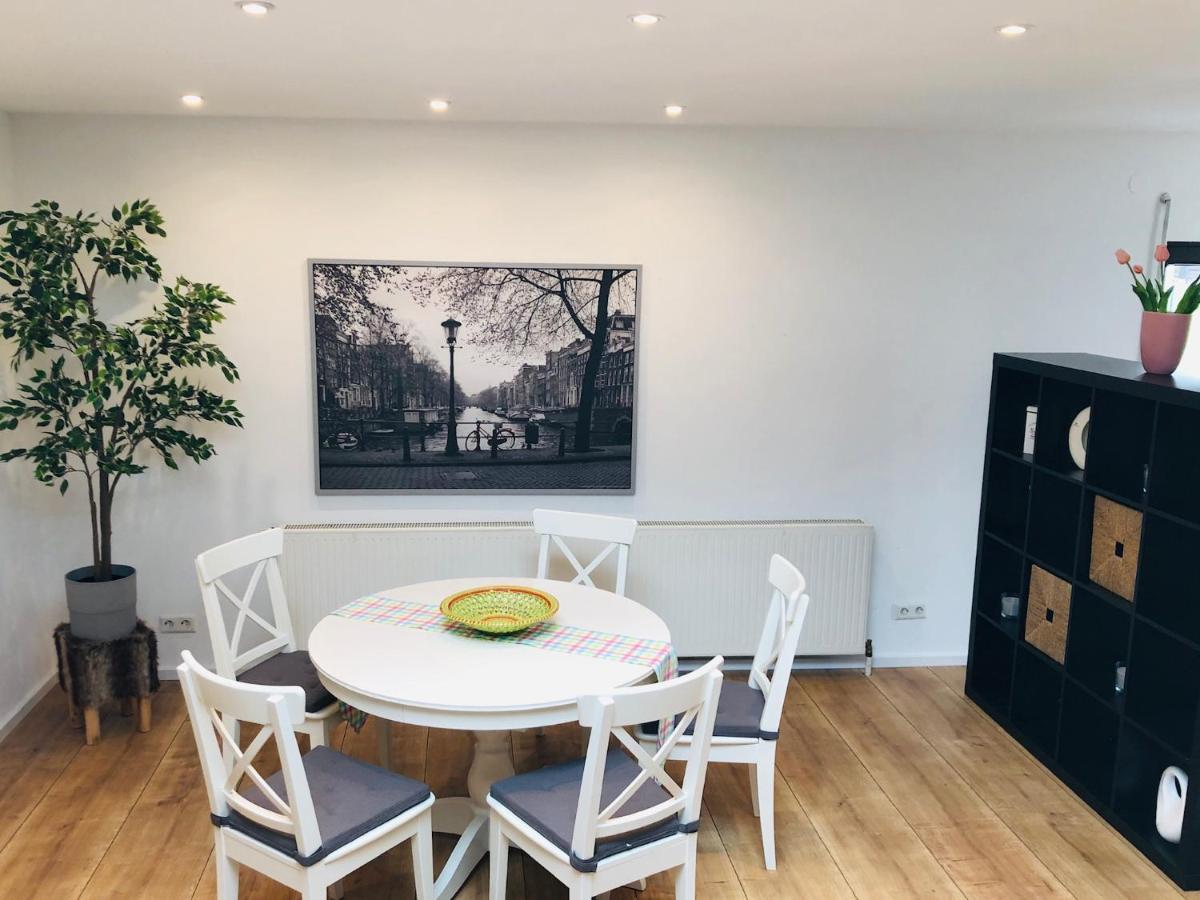 Haiger Ferienwohnung Tulpenweg Mit Kaminofen מראה חיצוני תמונה